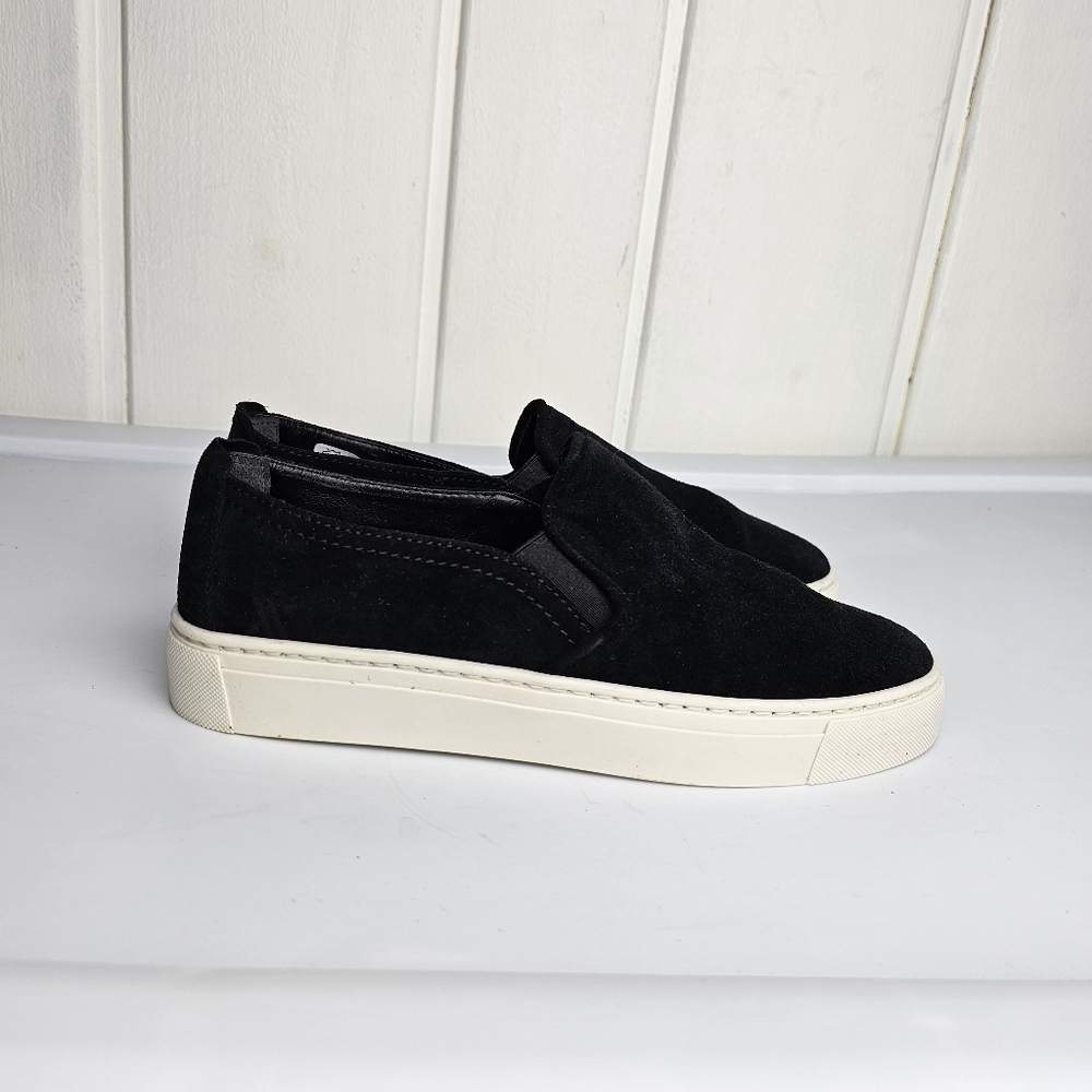 The Flexx Sneak Name Black Water Proof Suede Slip On Sneaker Women's 7.5